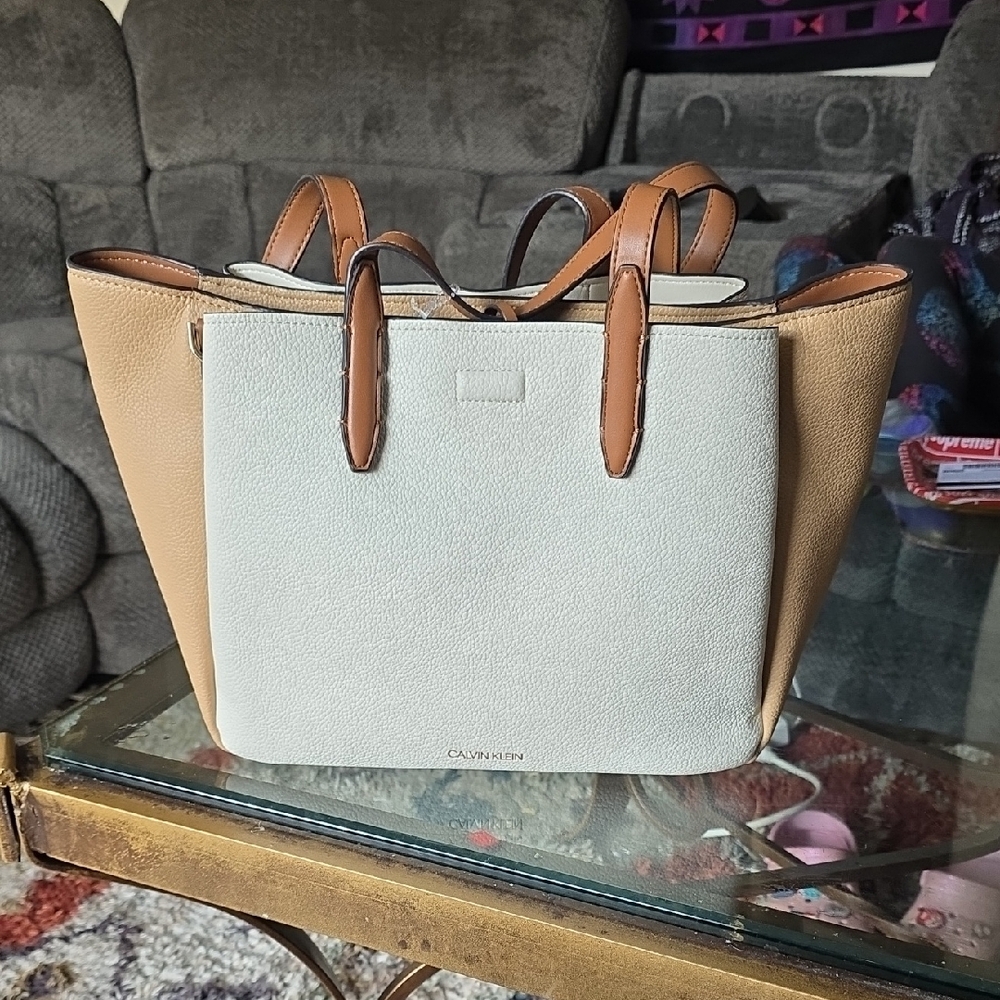 Calvin Klein Tan and White Women's Bag